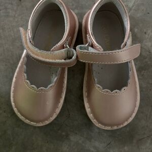 L’amour Caitlin Pink Gold Scalloped Mary Jane - Pink Gold / Toddler